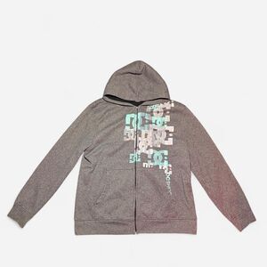 Dc-shoes Men's Grey and Silver T-shirt